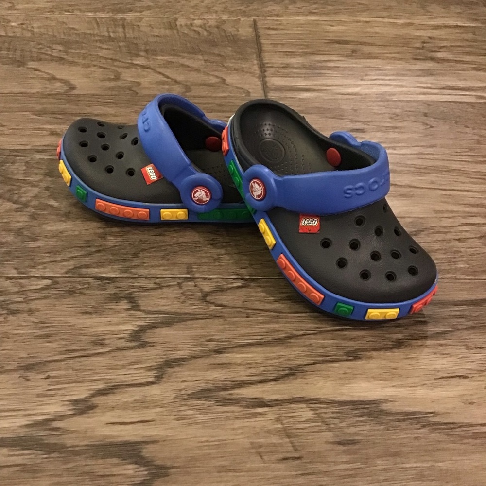 Crocs LEGO Toddler Black Size 6-7 Clogs Sandals